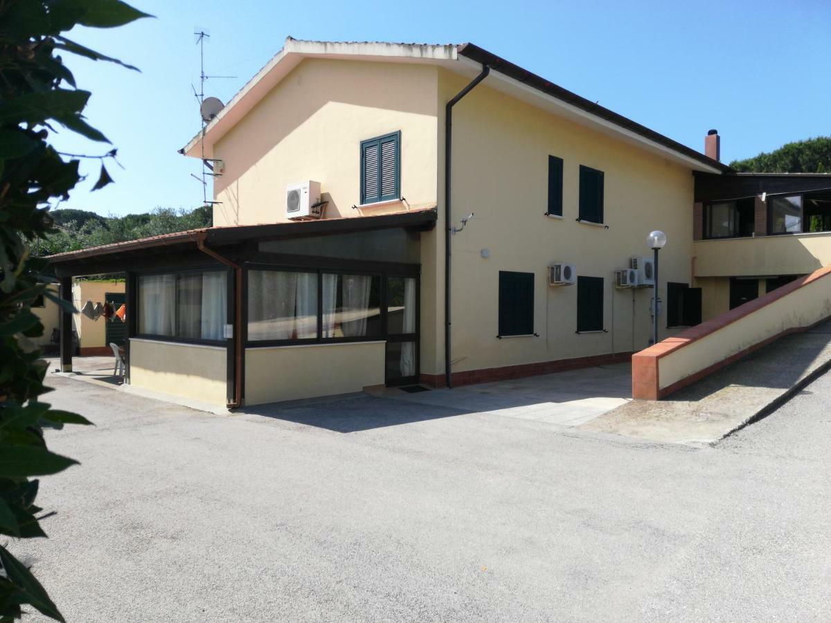 Royal Rooms Terracina Exterior foto